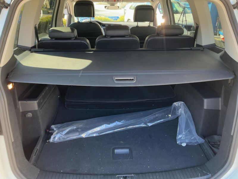 Volkswagen Touran 1.5 TSI ACT Comfortline BlueMotion Tech — zdjęcie 10