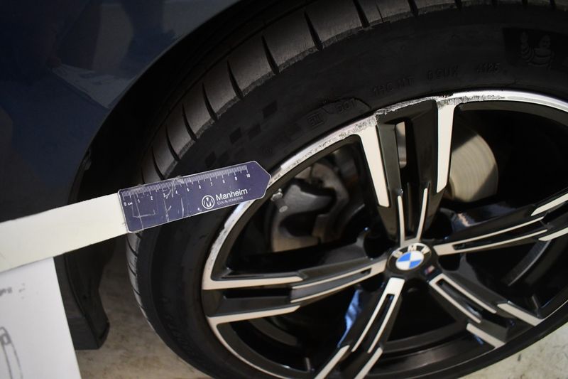 BMW 3er 320d Mild-Hybrid M Sport — zdjęcie 34