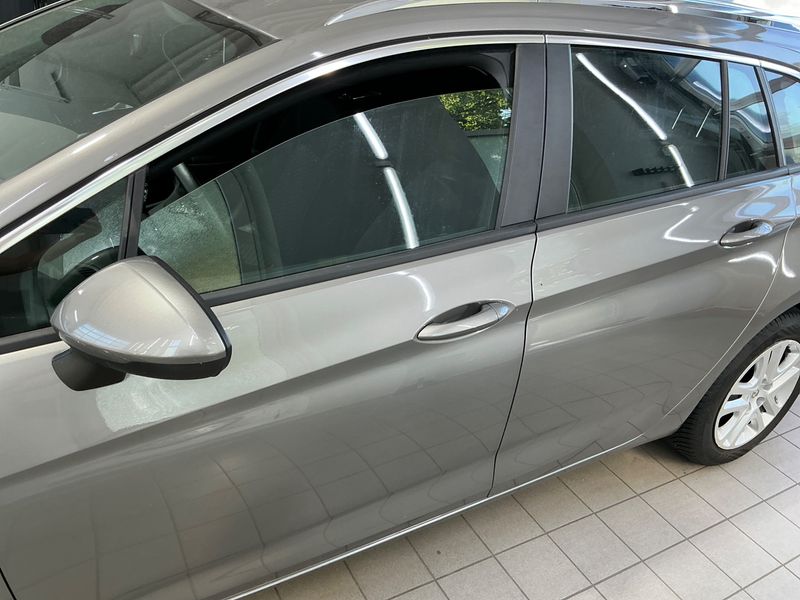 Opel Astra 1.4 SIDI Turbo Edition — zdjęcie 4