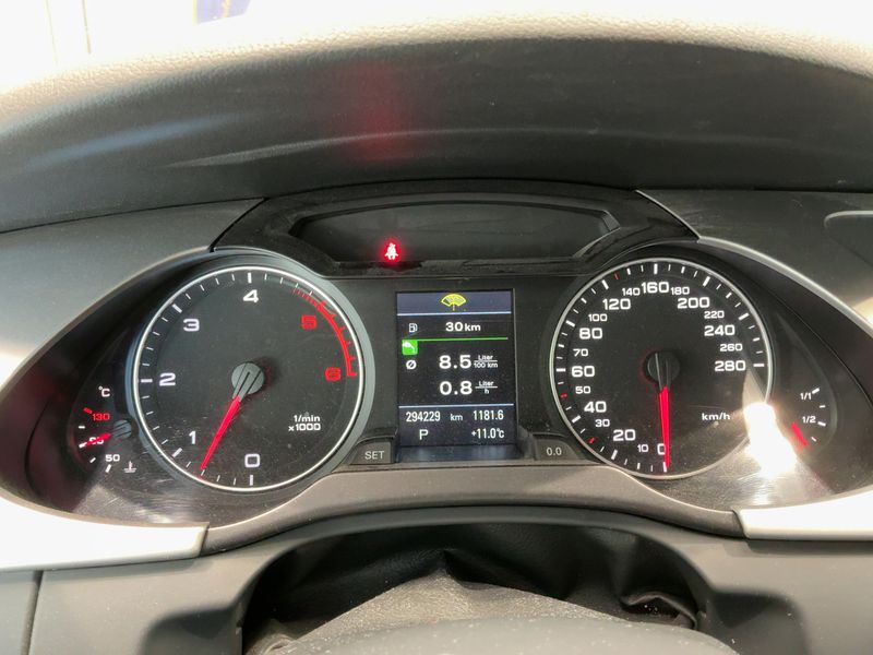 Audi A4 3.0 V6 TDI quattro S line Sportpaket plus — zdjęcie 13