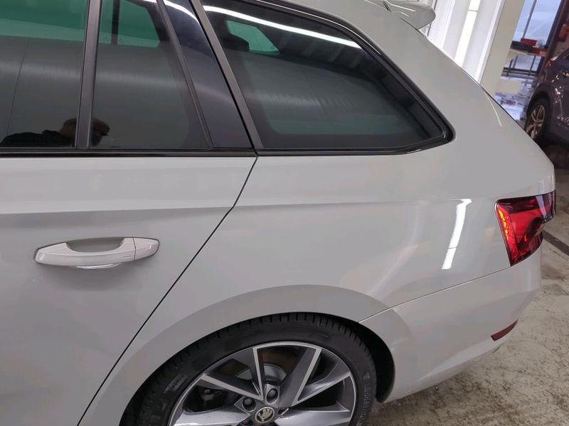 Skoda Superb 1.5 TSI ACT SportLine — zdjęcie 22