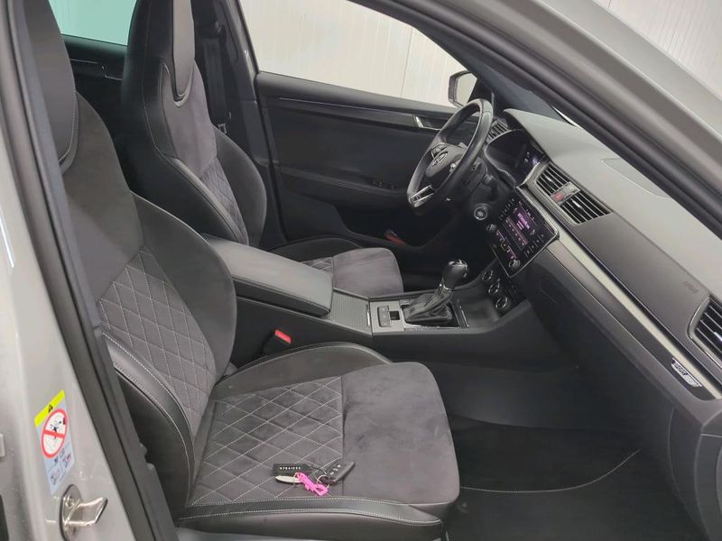 Skoda Superb 1.5 TSI ACT SportLine — zdjęcie 5