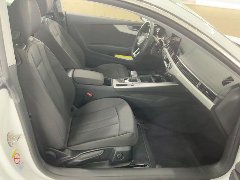 Audi A5 40 TFSI Mild-Hybrid quattro advanced — zdjęcie 11
