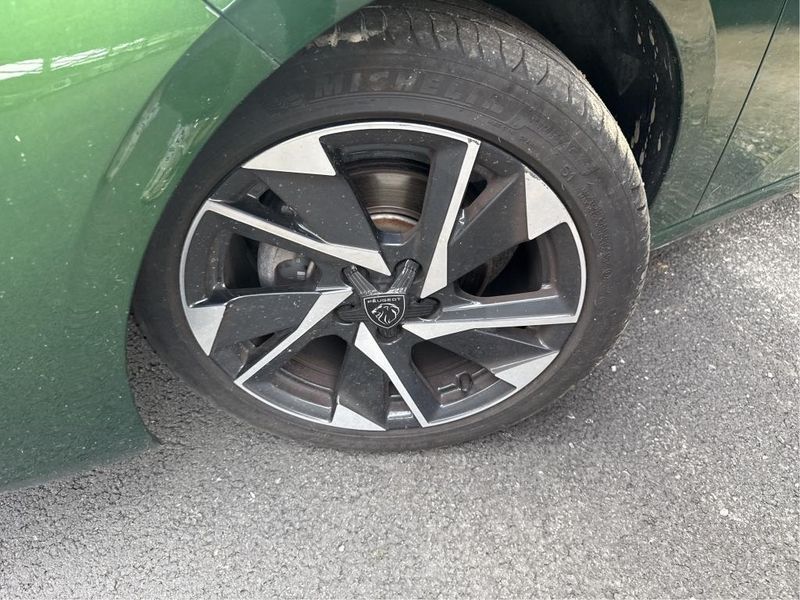Peugeot 308 1.2 PureTech Allure — zdjęcie 26