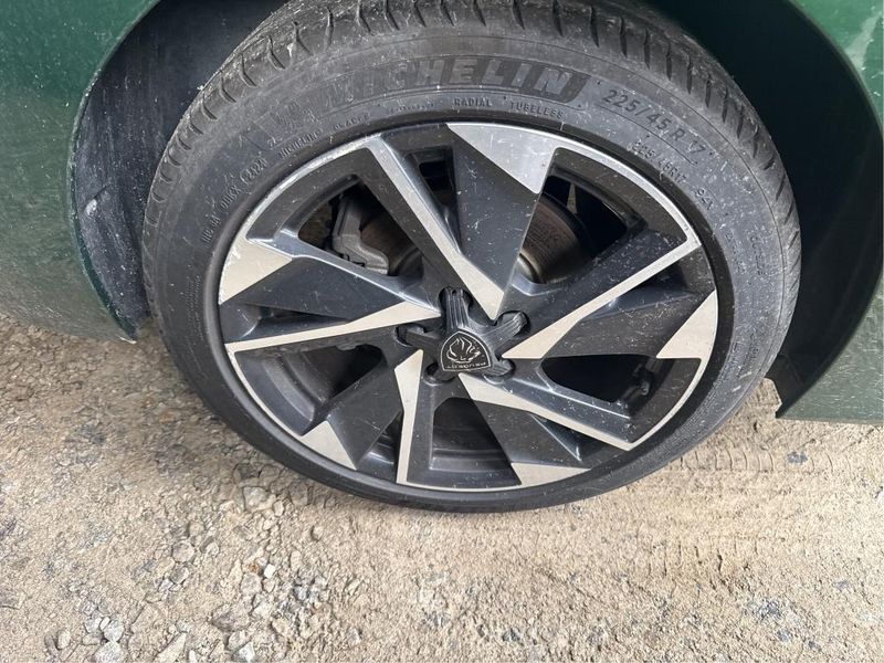 Peugeot 308 1.2 PureTech Allure — zdjęcie 22