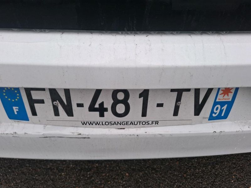 Renault Twingo 1.0 SCe Zen — zdjęcie 14