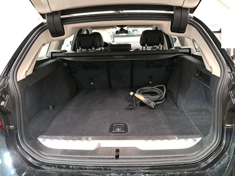 BMW 3er 330e Advantage — zdjęcie 4