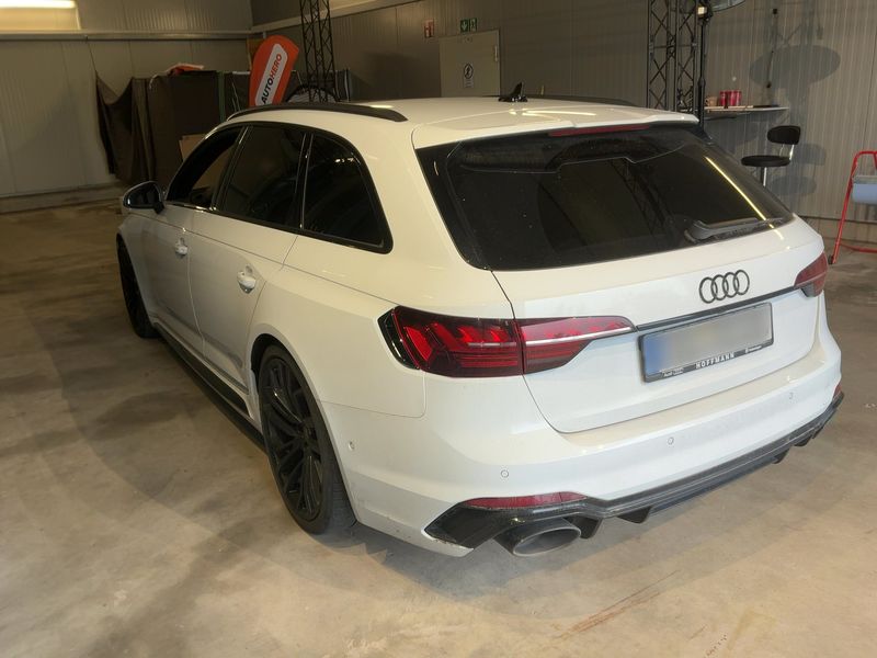 Audi RS 4 2.9 TFSI quattro — zdjęcie 3