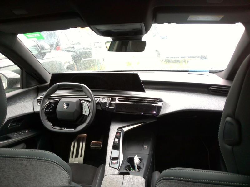 Peugeot 5008 1.2 Mild-Hybrid GT — zdjęcie 6