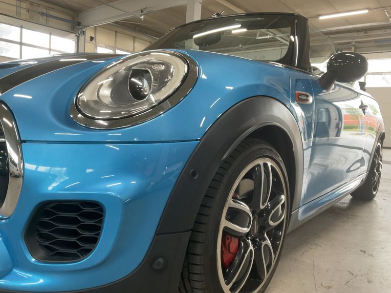 MINI Cabrio John Cooper Works — zdjęcie 2