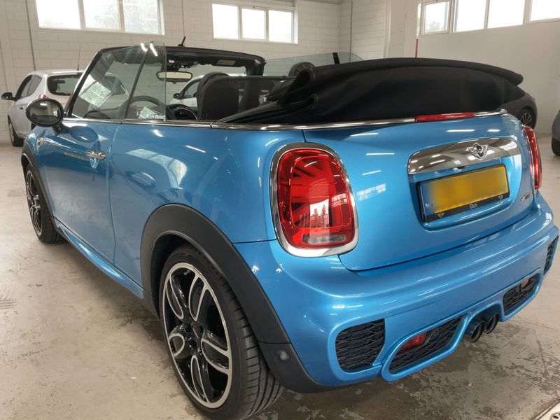 MINI Cabrio John Cooper Works — zdjęcie 3