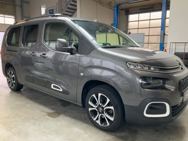 Citroen Berlingo 1.5 Blue-HDi Feel XL — zdjęcie 8