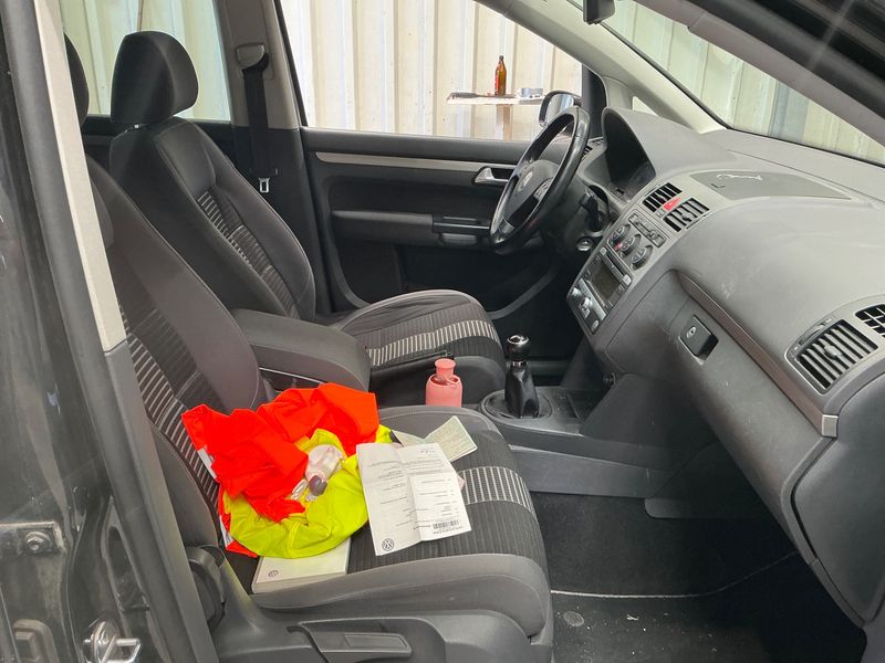 Volkswagen Touran 1.6 United — zdjęcie 3