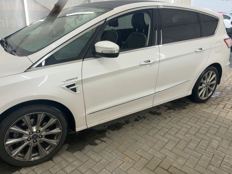 Ford S-Max 2.0 TDCi EcoBlue Vignale — zdjęcie 4