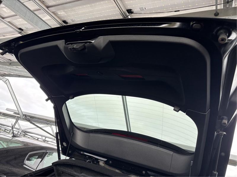 Peugeot 2008 1.2 PureTech Allure — zdjęcie 24
