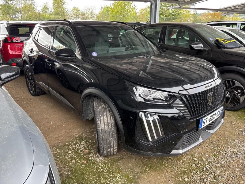Peugeot 2008 1.2 PureTech Allure — zdjęcie 2