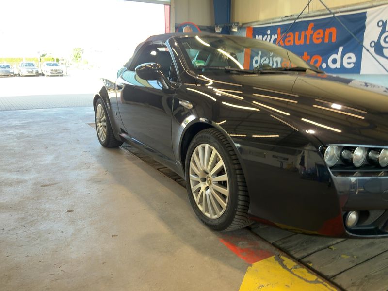 Alfa Romeo Alfa Spider 2.2 JTS Exclusive — zdjęcie 8