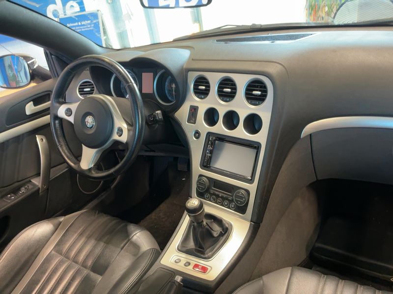 Alfa Romeo Alfa Spider 2.2 JTS Exclusive — zdjęcie 12