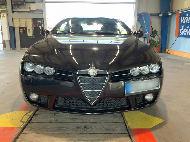 Alfa Romeo Alfa Spider 2.2 JTS Exclusive — zdjęcie 9