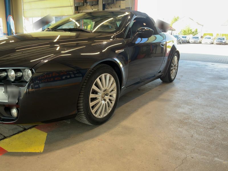 Alfa Romeo Alfa Spider 2.2 JTS Exclusive — zdjęcie 2