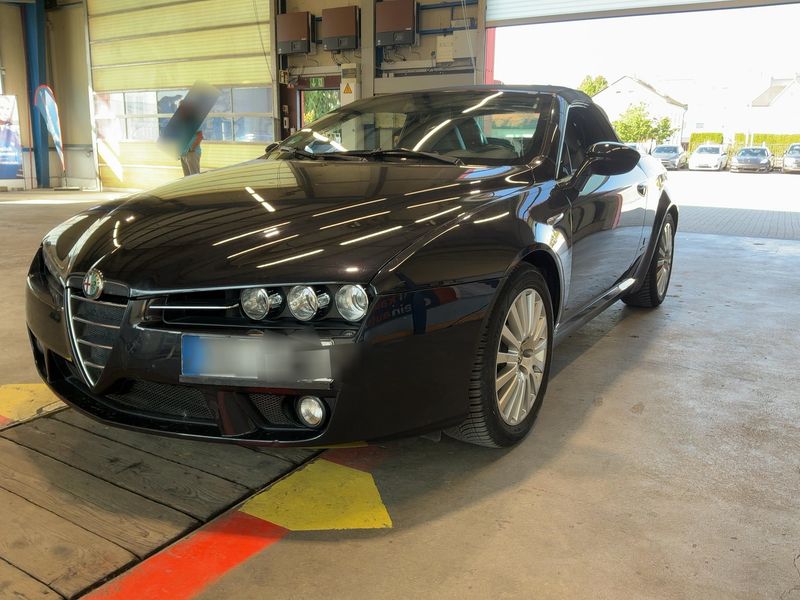 Alfa Romeo Alfa Spider 2.2 JTS Exclusive — zdjęcie 1