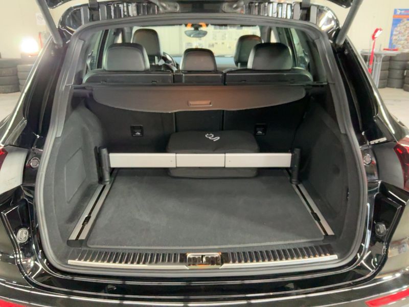 Porsche Cayenne S E-Hybrid Platinum Edition — zdjęcie 10