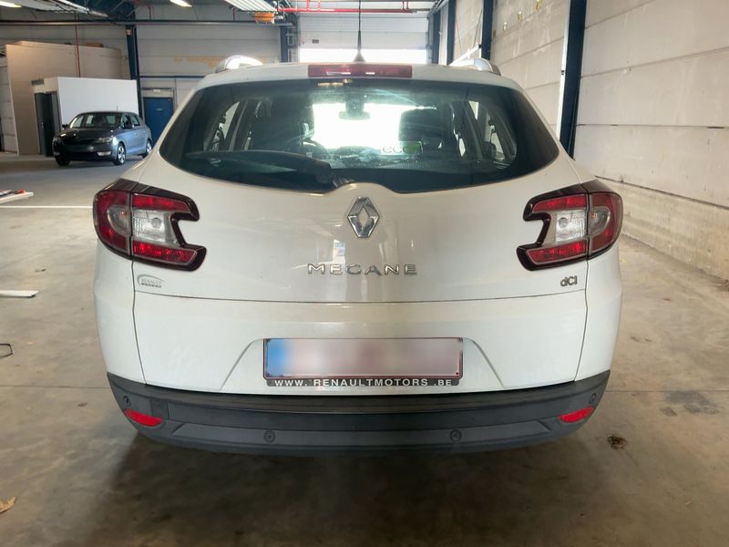 Renault Megane 1.5 dCi Business — zdjęcie 5