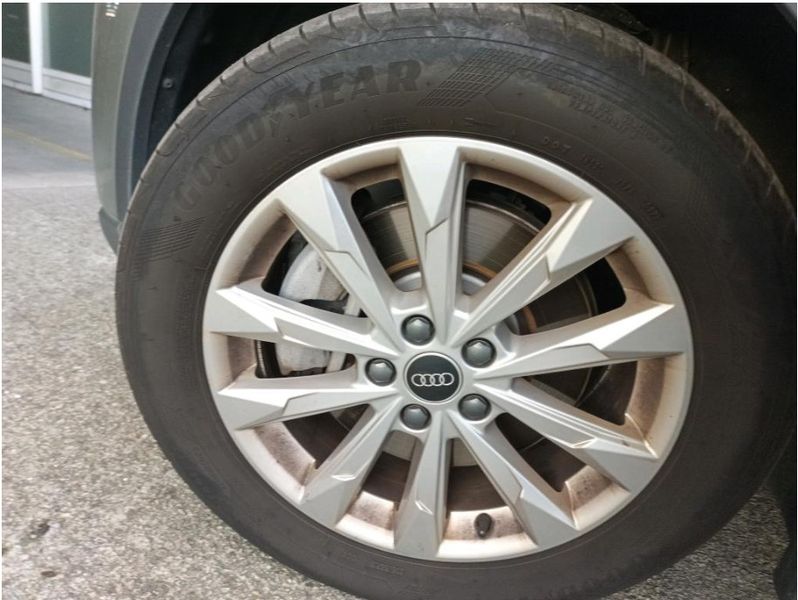 Audi Q3 45 TFSIe — zdjęcie 27
