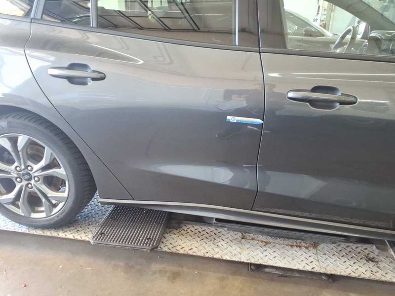 Ford Focus 1.5 TDCi EcoBlue ST-Line X — zdjęcie 46