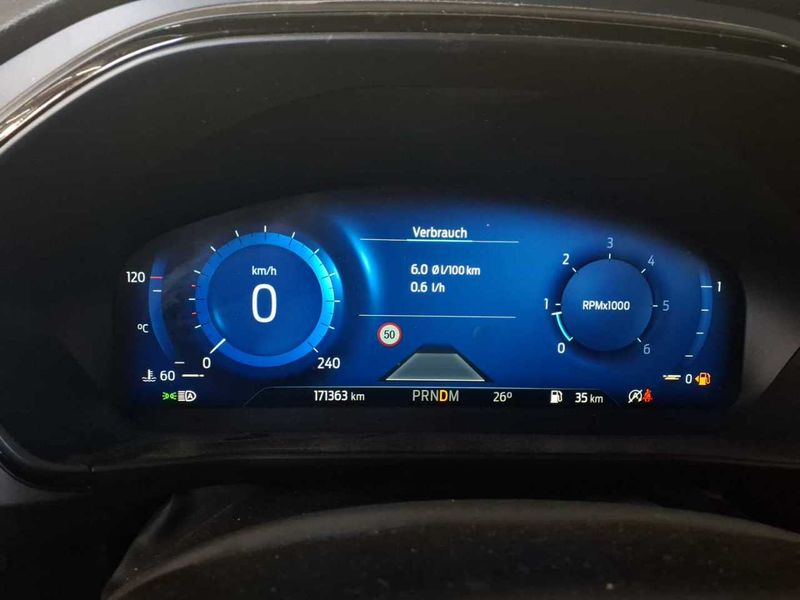 Ford Focus 1.5 TDCi EcoBlue ST-Line X — zdjęcie 8