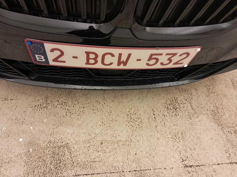 BMW 3er 318i M Sport — zdjęcie 12