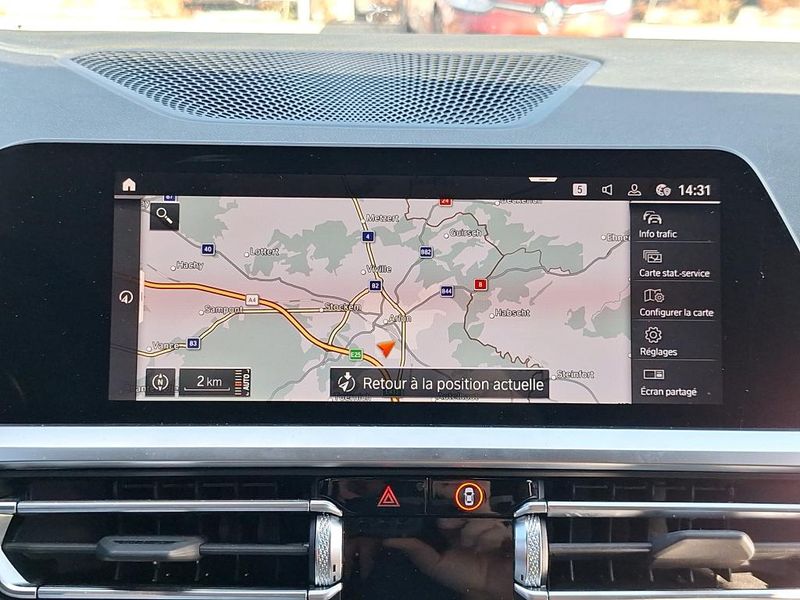 BMW 3er 318i M Sport — zdjęcie 20