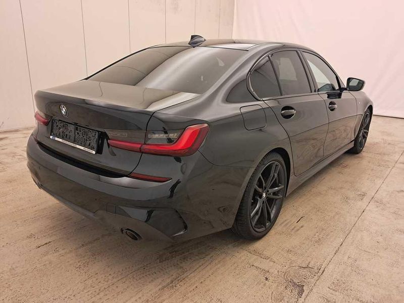 BMW 3er 318i M Sport — zdjęcie 2