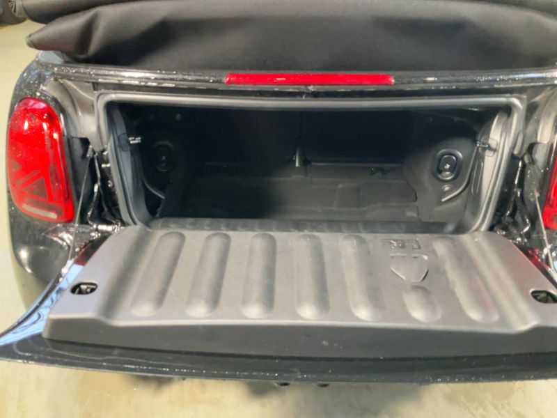 MINI Cabrio Cooper S John Cooper Works Trim — zdjęcie 10