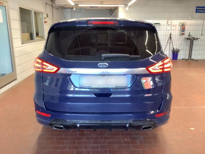 Ford S-Max 2.0 TDCi EcoBlue ST-Line — zdjęcie 5