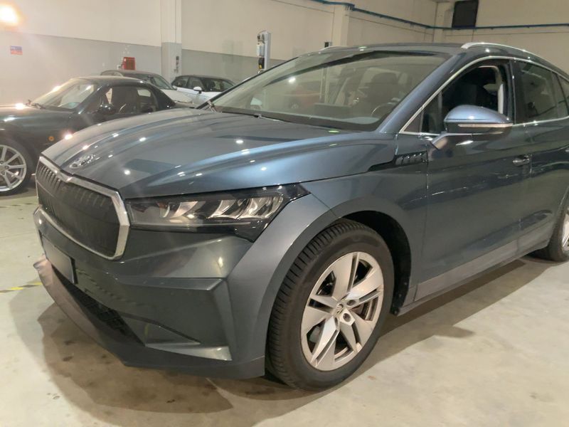 Skoda Enyaq iV 80 Loft — zdjęcie 2