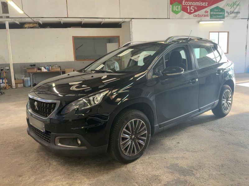 Peugeot 2008 1.5 Blue-HDi Active — zdjęcie 1