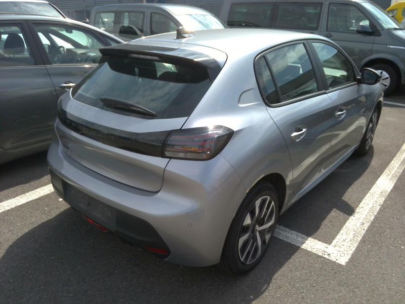 Peugeot 208 1.2 PureTech Active — zdjęcie 3