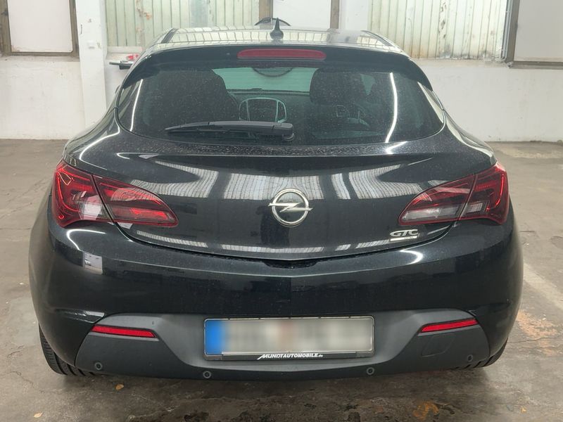 Opel Astra GTC 1.4 Turbo Innovation — zdjęcie 5