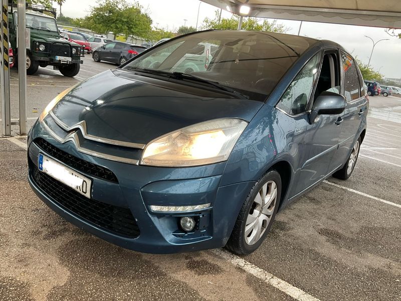 Citroen C4 Picasso 1.6 HDi Millenium — zdjęcie 1