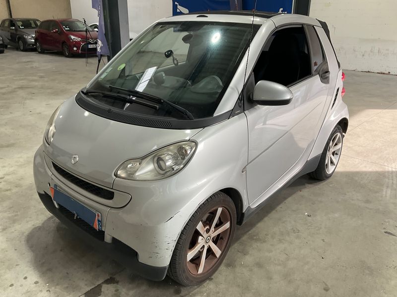Smart fortwo 1.0 Turbo Basis passion — zdjęcie 1