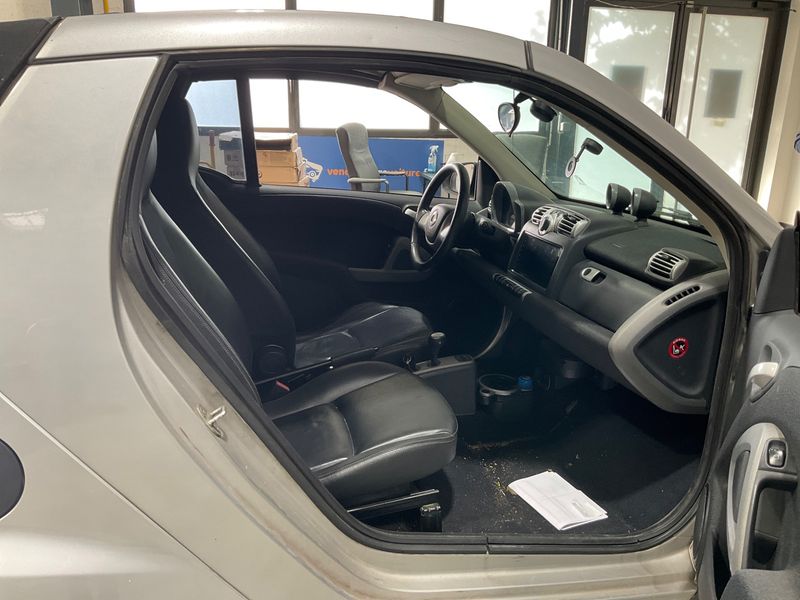 Smart fortwo 1.0 Turbo Basis passion — zdjęcie 3