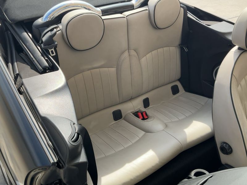 MINI Cabrio Cooper D — zdjęcie 14