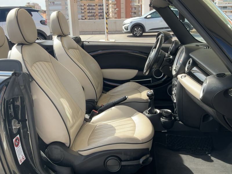 MINI Cabrio Cooper D — zdjęcie 11
