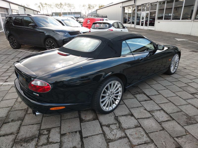 Jaguar XK8 4.0 V8 — zdjęcie 5