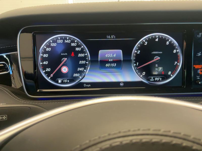 Mercedes-Benz S-Klasse S 500 AMG Line — zdjęcie 13