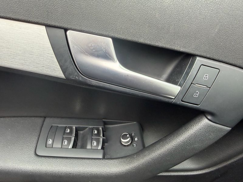 Audi A3 Sportback 1.2 TFSI S line Sportpaket — zdjęcie 21