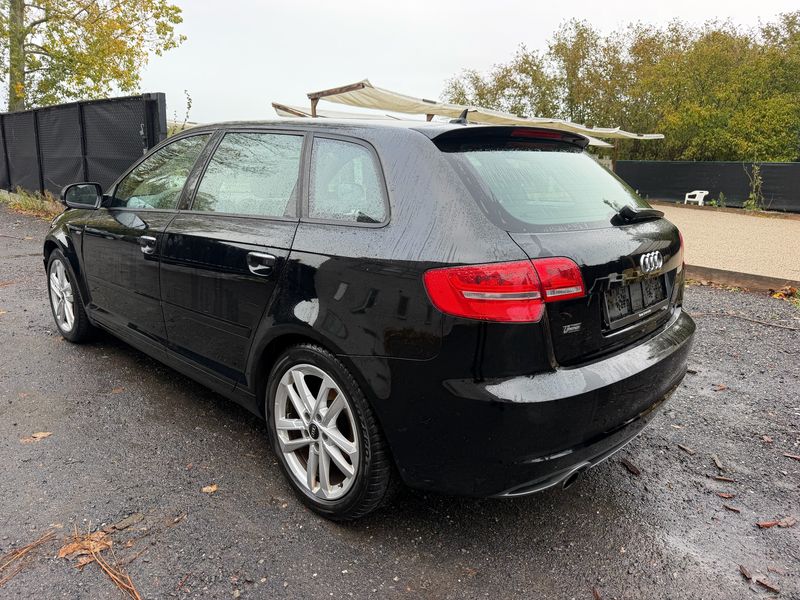 Audi A3 Sportback 1.2 TFSI S line Sportpaket — zdjęcie 3