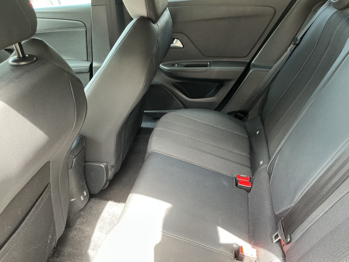 Opel Mokka 1.2 Turbo GS — zdjęcie 9