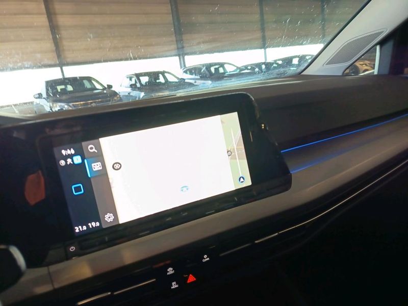 Volkswagen Golf VIII 1.0 eTSI Life Plus — zdjęcie 30
